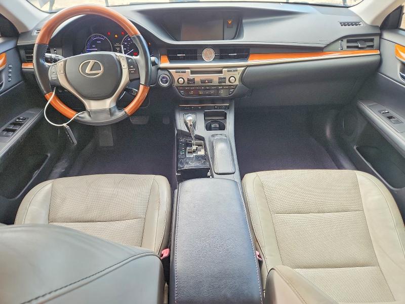 Photo 8 from auction – 2013 LEXUS ES with VIN JTHBW1GG1D2003949