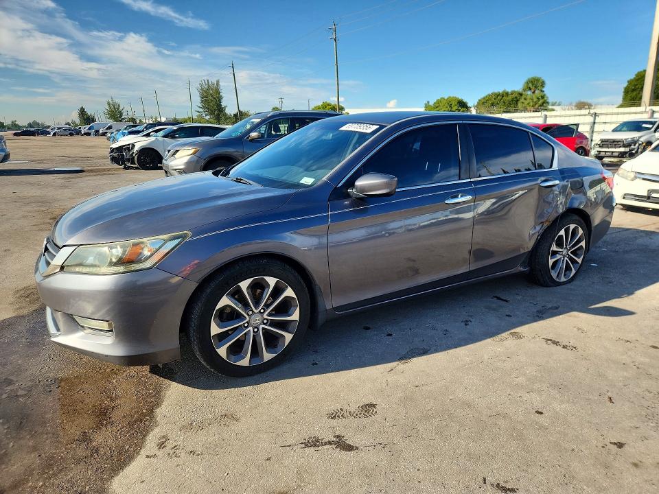 HONDA ACCORD 2013 with VIN 1HGCR2F50DA174797 - Photo from auction
