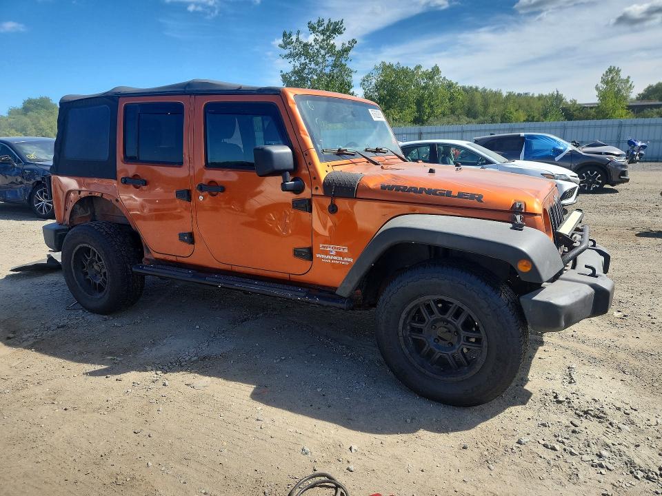 Снимка 4 от търг – 2011 JEEP WRANGLER UNLIMITED с VIN 1J4BA3H11BL590046