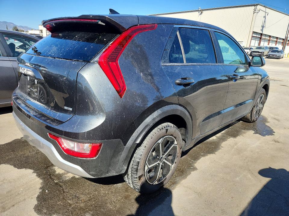 Photo 3 from auction – 2026 KIA NIRO with VIN KNDCP3LE1T5339567