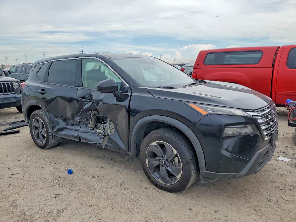 Photo 4 from auction – 2024 NISSAN ROGUE with VIN 5N1BT3BA3RC704093