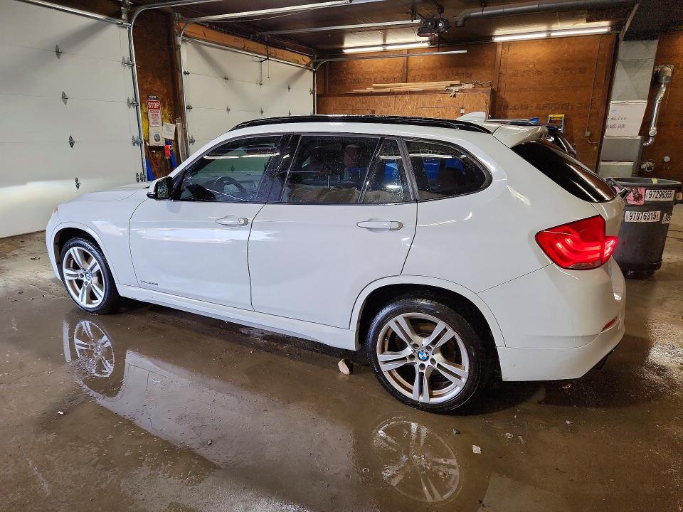 Photo 2 from auction – 2015 BMW X1 with VIN WBAVL1C5XFVY35493