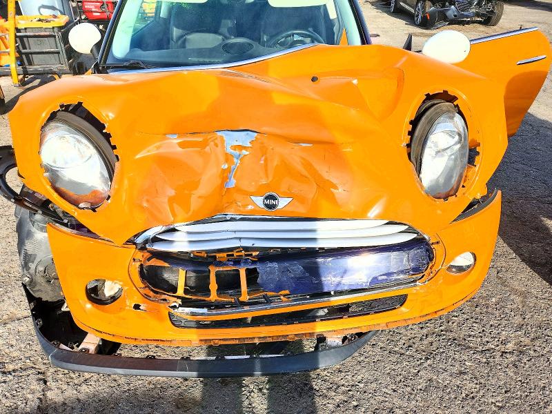 Снимка 11 от търг – 2015 MINI COOPER с VIN WMWXM5C57F3A97051