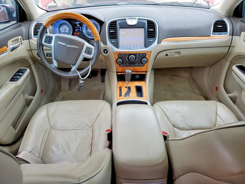 Снимка 8 от търг – 2014 CHRYSLER 300C с VIN 2C3CCAET8EH104708