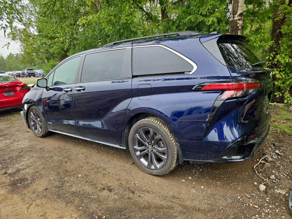 Photo 2 from auction – 2021 TOYOTA SIENNA with VIN 5TDGRKECXMS057263