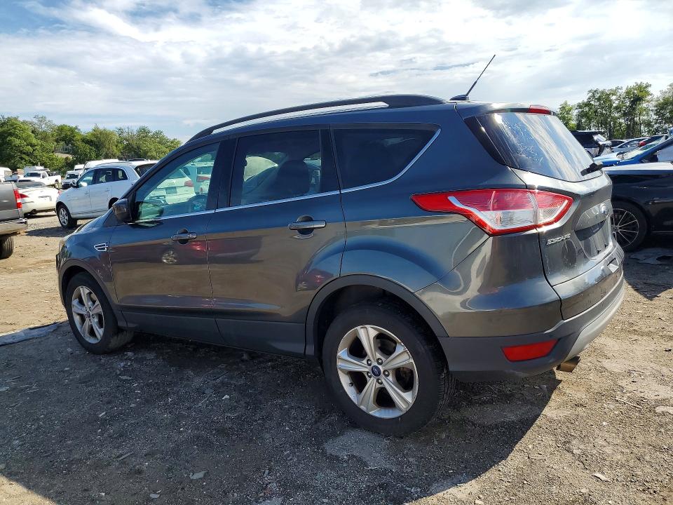 Photo 2 from auction – 2016 FORD ESCAPE with VIN 1FMCU9GX0GUC20522