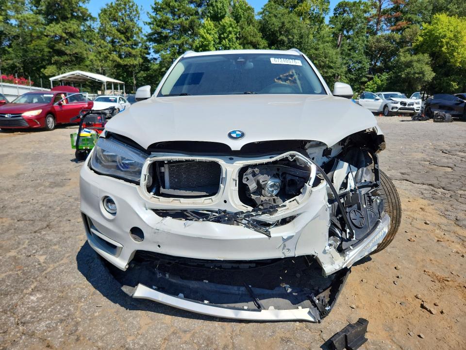 Photo 5 from auction – 2016 BMW X5 with VIN 5UXKR6C55G0J81453
