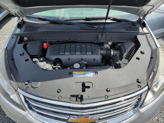 Снимка 12 от търг – 2017 CHEVROLET TRAVERSE с VIN 1GNKRHKDXHJ186155