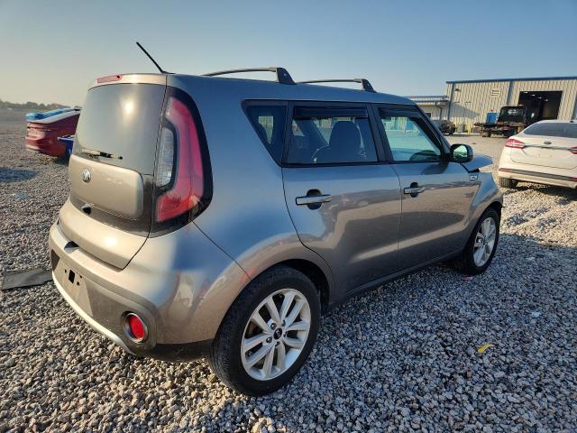 Foto 3 de la subasta – 2017 KIA SOUL con VIN KNDJP3A52H7419448