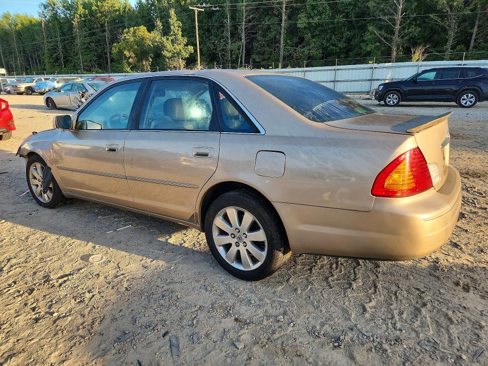 Photo 2 from auction – 2000 TOYOTA AVALON with VIN 4T1BF28BXYU111874
