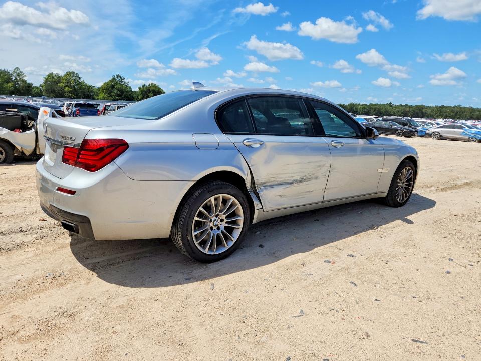 Photo 3 from auction – 2014 BMW 750 with VIN WBAYF8C53ED653135