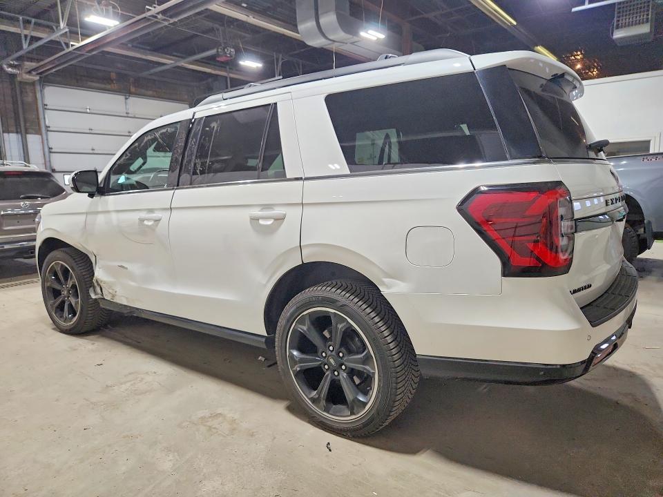 Photo 2 from auction – 2024 FORD EXPEDITION with VIN 1FMJU2A86REA02789