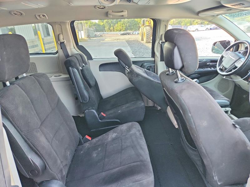 Photo 11 from auction – 2011 CHRYSLER TOWN & COUNTRY with VIN 2A4RR5DG3BR723247
