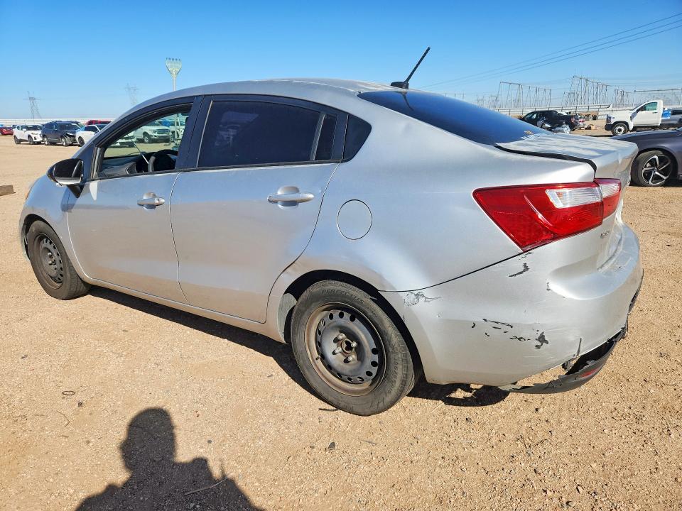 Zdjęcie 2 z aukcji – 2013 KIA RIO z VIN KNADM4A31D6282784