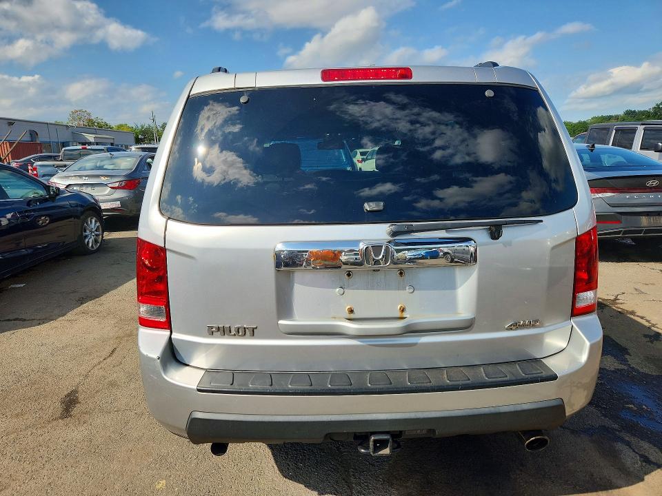 Photo 6 from auction – 2010 HONDA PILOT with VIN 5FNYF4H68AB029024