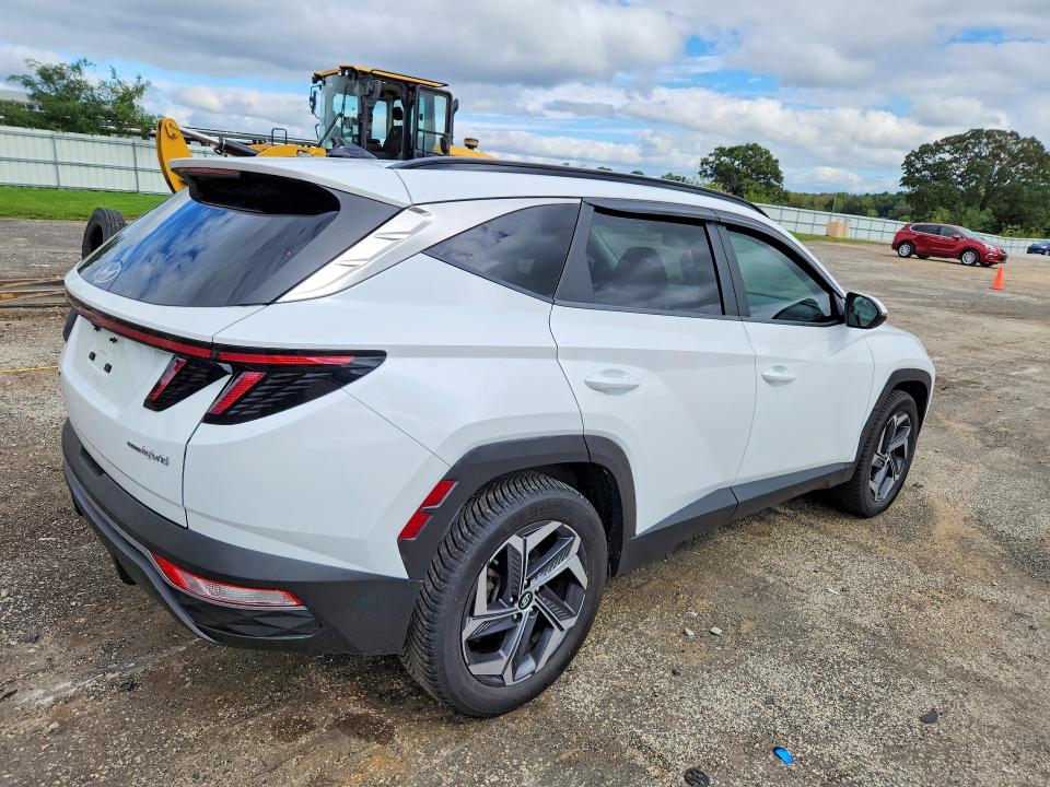 Photo 3 from auction – 2022 HYUNDAI TUCSON with VIN KM8JFCA17NU011942