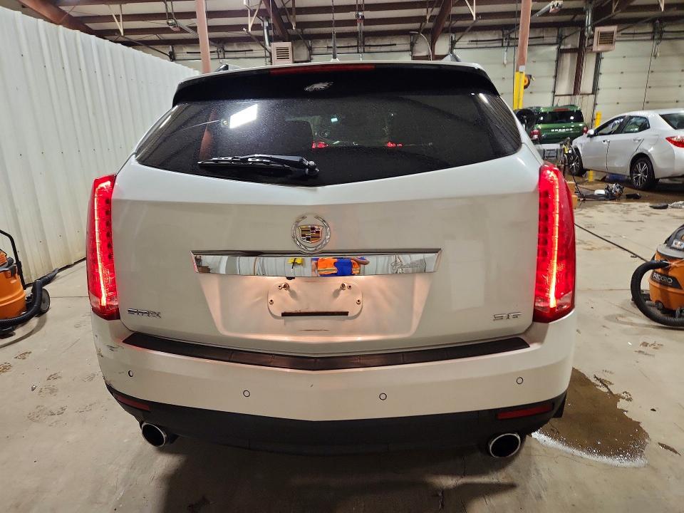 Photo 6 from auction – 2012 CADILLAC SRX with VIN 3GYFNAE38CS584322