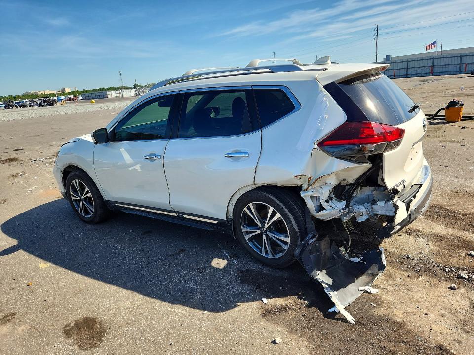 Zdjęcie 2 z aukcji – 2018 NISSAN ROGUE z VIN 5N1AT2MT0JC798488