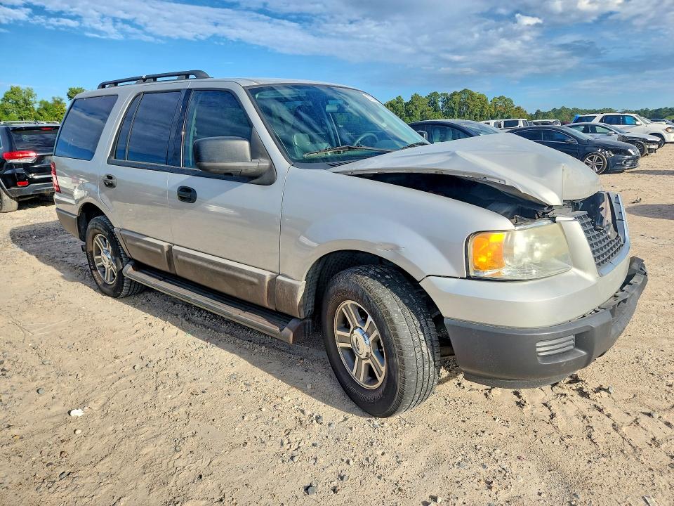 Photo 4 from auction – 2005 FORD EXPEDITION with VIN 1FMPU13515LA61195