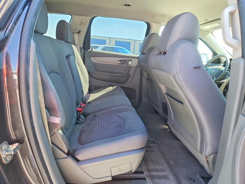 Photo 11 from auction – 2016 CHEVROLET TRAVERSE with VIN 1GNKRFKD4GJ158709