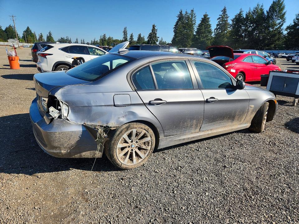 Фото 3 с аукциона – 2011 BMW 328 с VIN WBAPK5C55BF127353