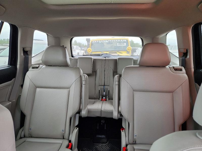 Photo 10 from auction – 2018 VOLKSWAGEN ATLAS with VIN 1V2RR2CA0JC567529