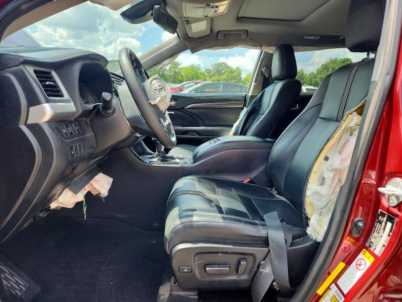 Photo 7 from auction – 2018 TOYOTA HIGHLANDER with VIN 5TDJZRFH9JS833161