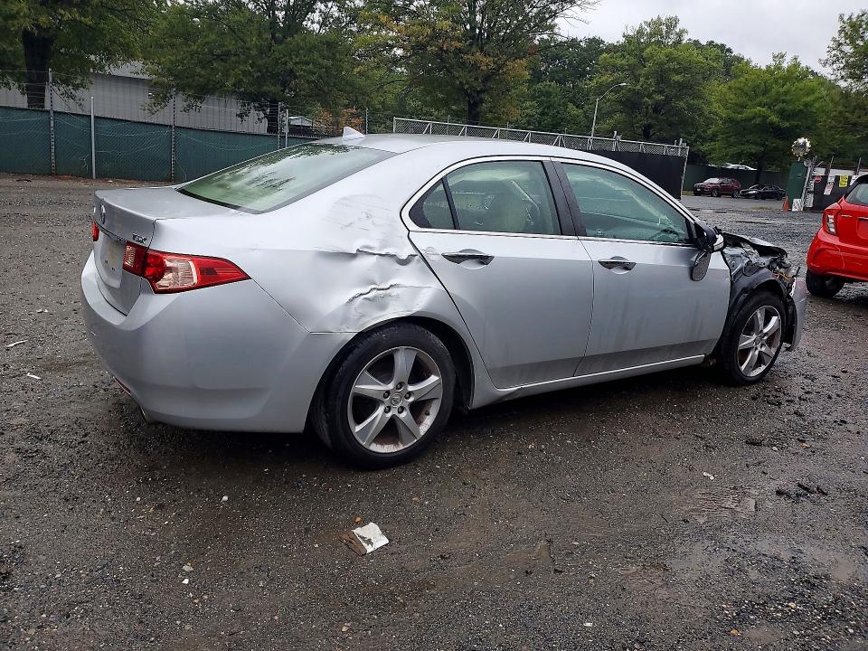 Фото 3 с аукциона – 2011 ACURA TSX с VIN JH4CU2F67BC017600