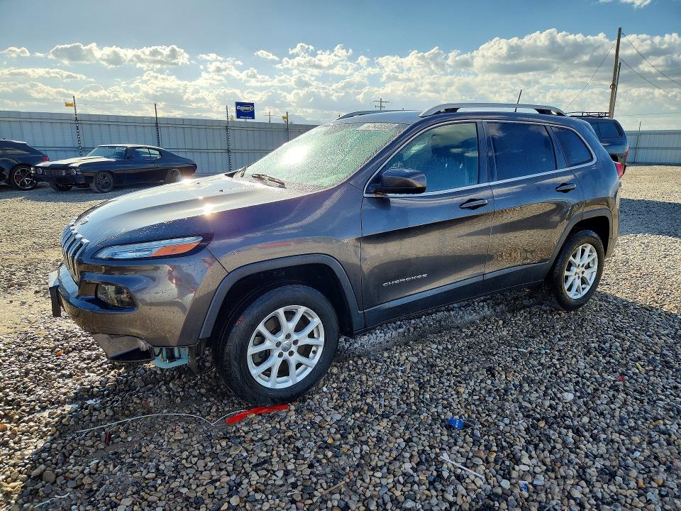 JEEP CHEROKEE 2016 with VIN 1C4PJMCS0GW244223 - Photo from auction