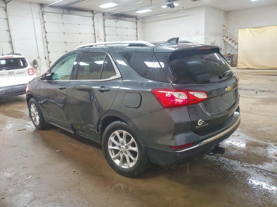 Photo 2 from auction – 2018 CHEVROLET EQUINOX with VIN 3GNAXJEV5JL120205