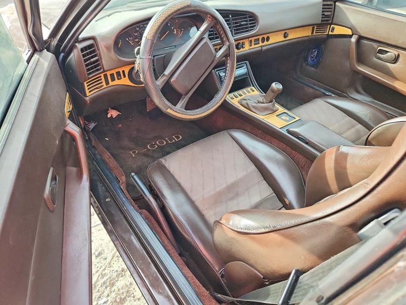 Photo 8 from auction – 1985 PORSCHE 944 with VIN WP0AA094XFN452122