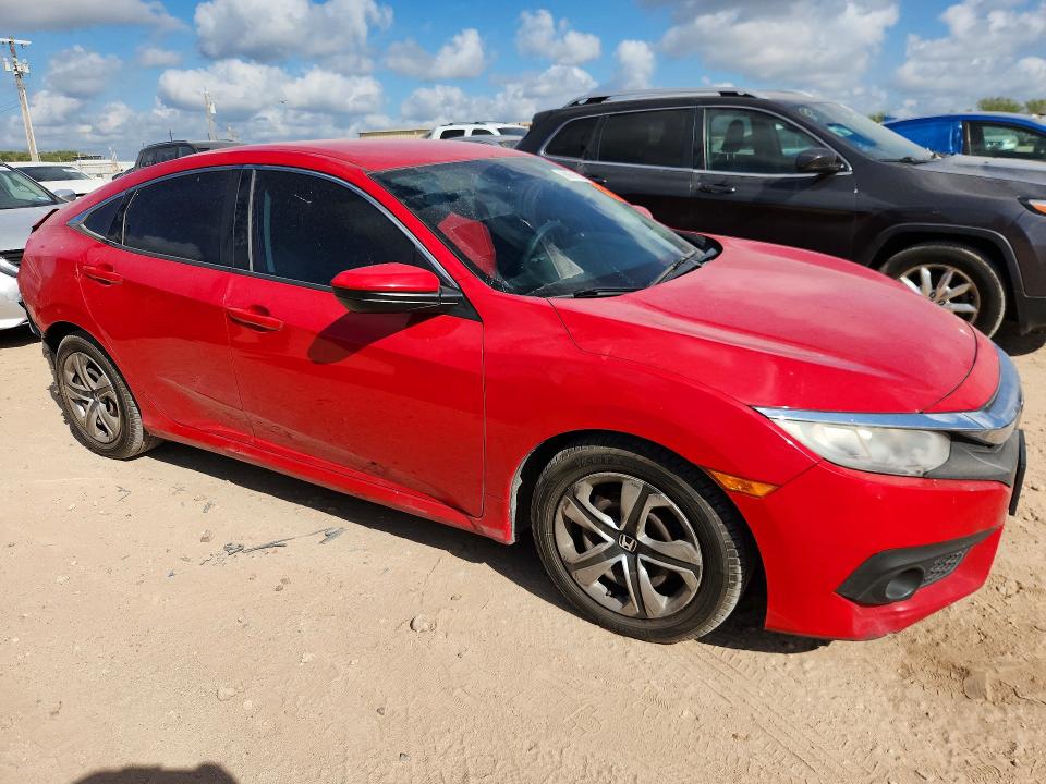 Photo 4 from auction – 2017 HONDA CIVIC with VIN 2HGFC2F62HH503319