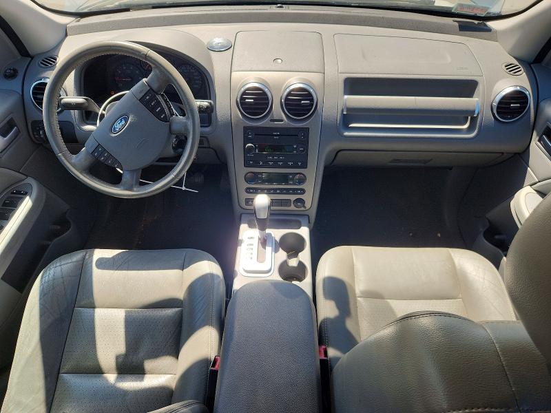 Photo 8 from auction – 2005 FORD FREESTYLE with VIN 1FMZK05145GA55371