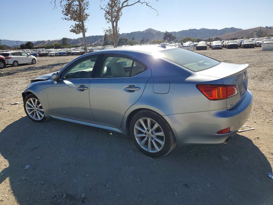 صورة رقم 2 من المزاد - 2010 LEXUS IS 250 مع VIN JTHBF5C22A5112206