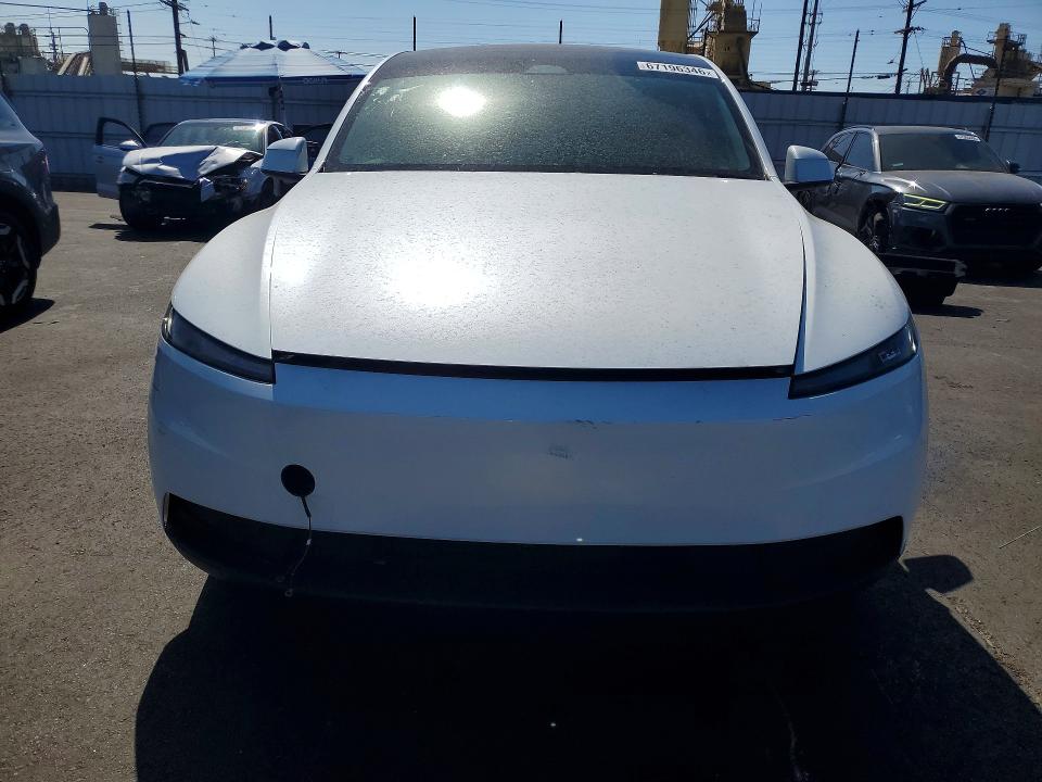 Photo 5 from auction – 2026 TESLA MODEL Y with VIN 7SAYGDEE8TA663347