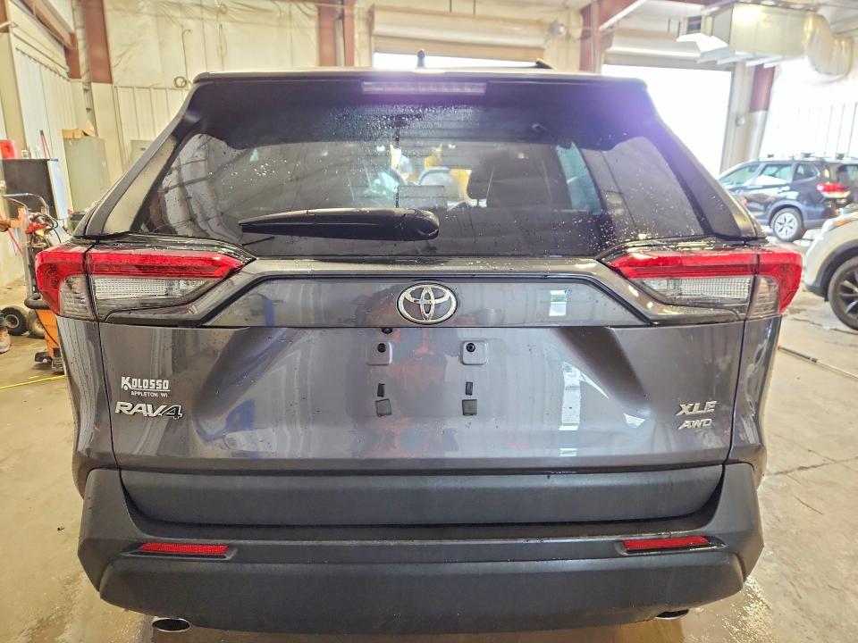 Photo 6 from auction – 2024 TOYOTA RAV4 with VIN 2T3A1RFV1RC401477