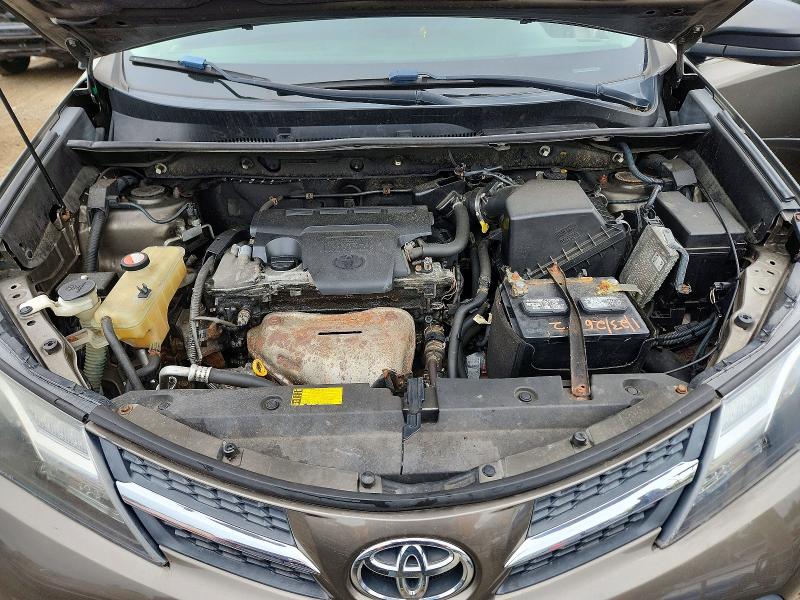 Photo 12 from auction – 2014 TOYOTA RAV4 with VIN JTMBFREV4ED081956