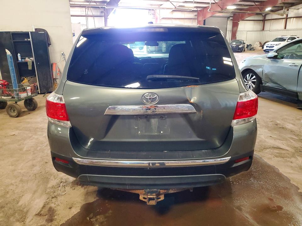 Фото 6 с аукциона – 2012 TOYOTA HIGHLANDER с VIN 5TDZA3EH6CS029377