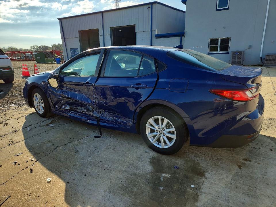 Photo 2 from auction – 2025 TOYOTA CAMRY with VIN 4T1DAACKXSU063535