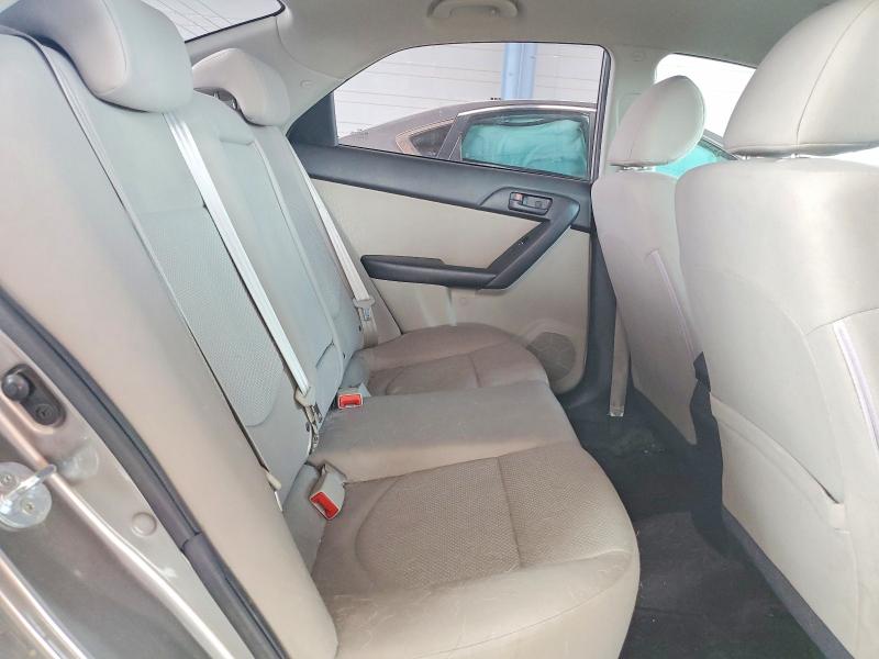 Zdjęcie 10 z aukcji – 2010 KIA FORTE z VIN KNAFU4A24A5162897