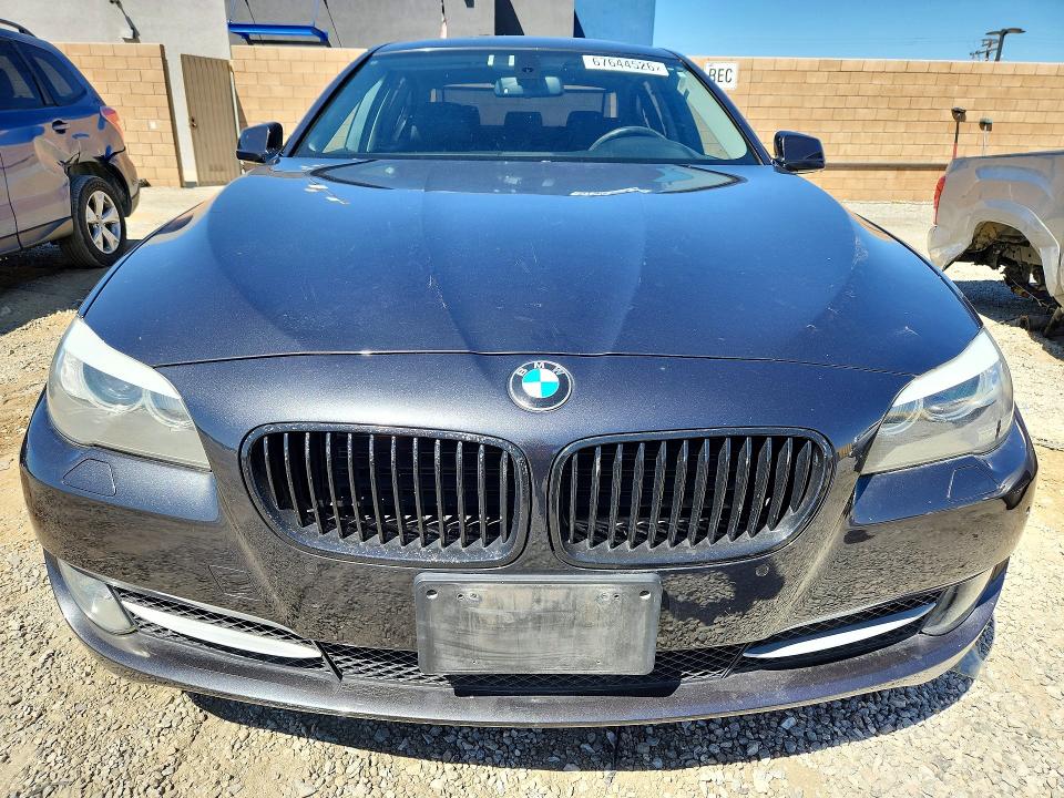 Photo 5 from auction – 2011 BMW 535 with VIN WBAFR7C59BC603446