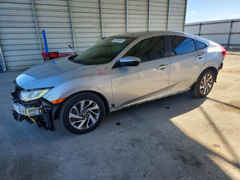 Снимка 1 от търг – 2018 HONDA CIVIC с VIN 2HGFC2F77JH504917