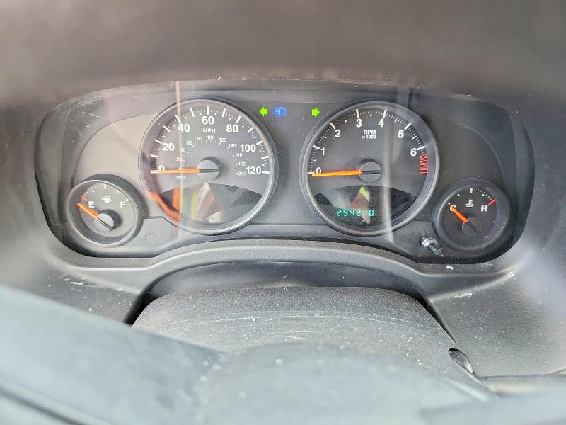 Снимка 9 от търг – 2012 JEEP COMPASS с VIN 1C4NJCBA0CD553870