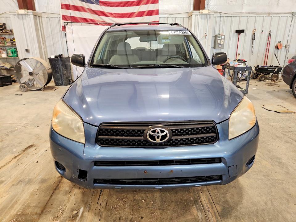 Photo 5 from auction – 2006 TOYOTA RAV4 with VIN JTMZD33V665026442