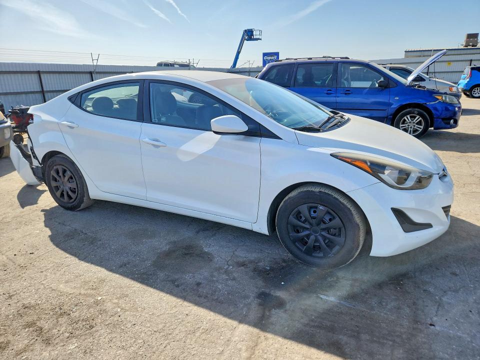 Снимка 4 от търг – 2016 HYUNDAI ELANTRA с VIN 5NPDH4AE1GH663327