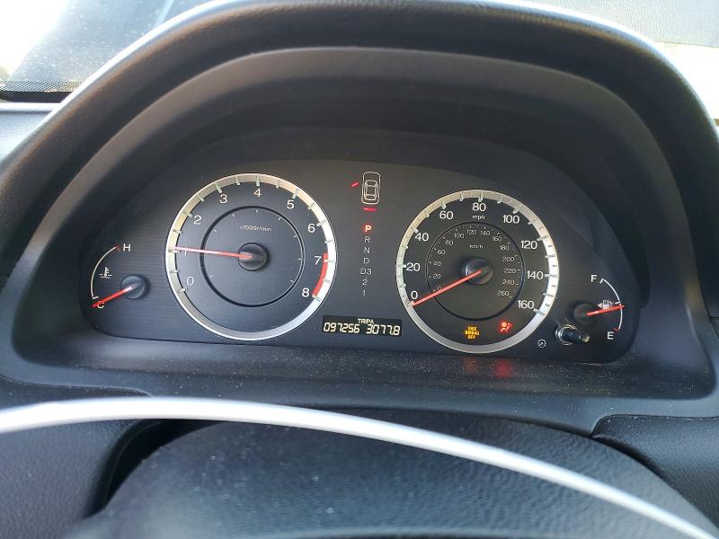 Photo 9 from auction – 2011 HONDA ACCORD with VIN 1HGCP3F84BA019110