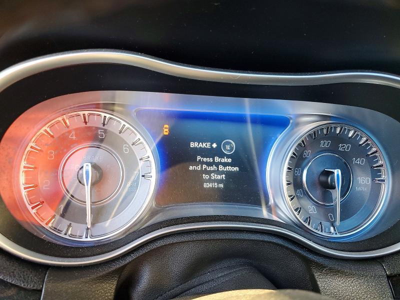 Фото 9 с аукциона – 2022 CHRYSLER 300 с VIN 2C3CCABTXNH121143