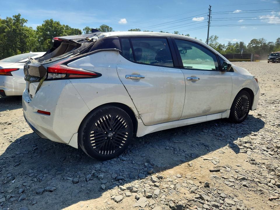 Zdjęcie 3 z aukcji – 2024 NISSAN LEAF z VIN 1N4CZ1CVXRC551571