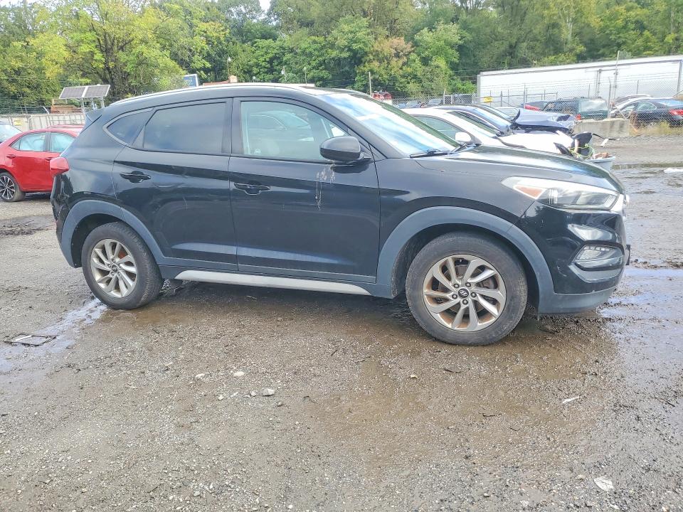 Photo 4 from auction – 2018 HYUNDAI TUCSON with VIN KM8J33A49JU609379