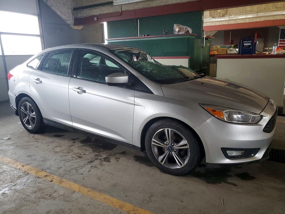 Photo 4 from auction – 2018 FORD FOCUS with VIN 1FADP3FE9JL283778